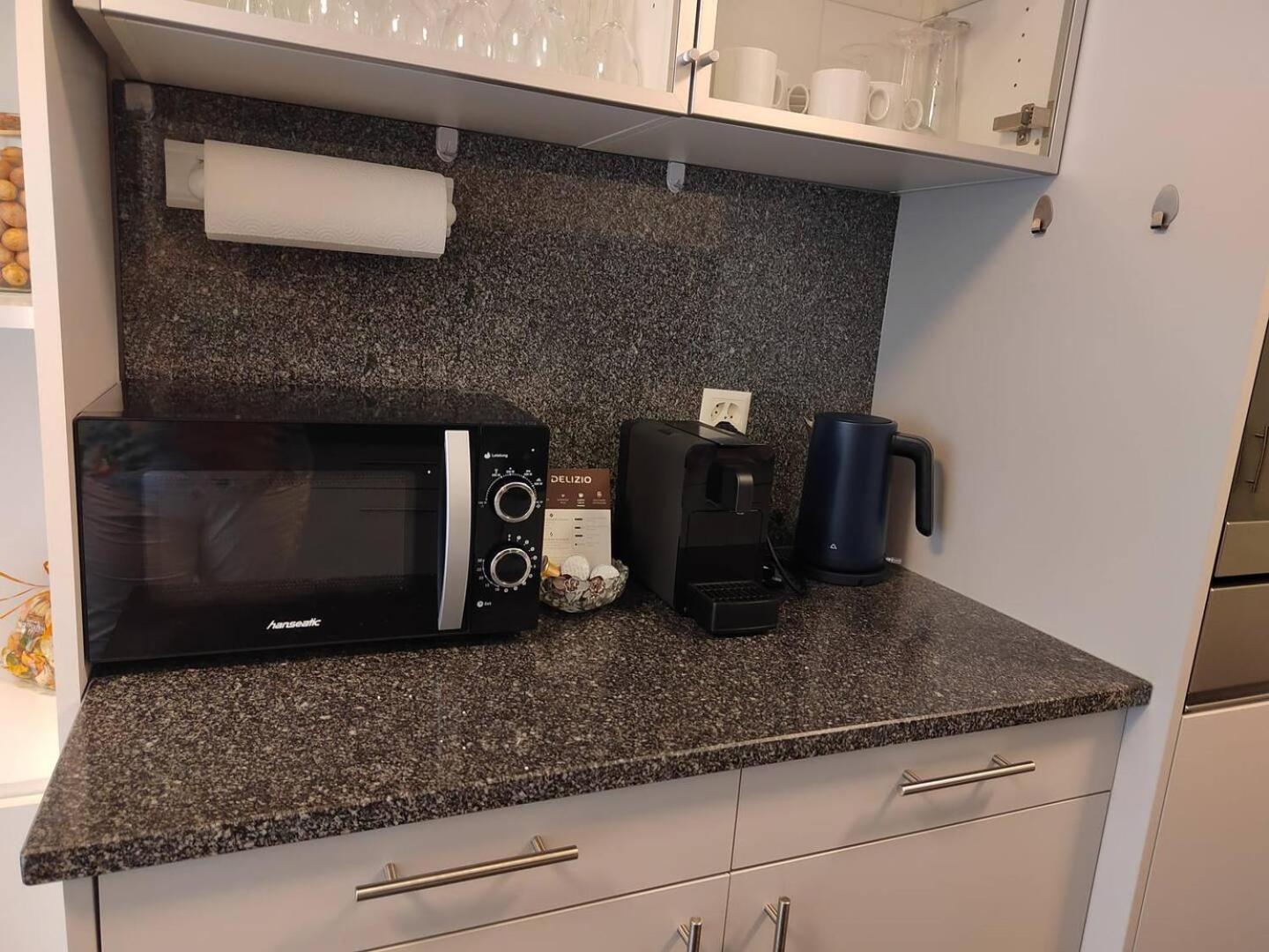 Apartment Arnold Basel Bagian luar foto